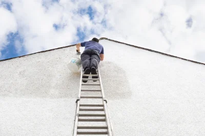 Peinture extérieure à Bains-sur-Oust — façades et ravalement